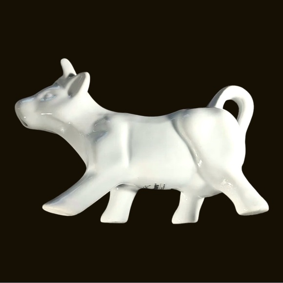 Pier 1 Imports Porcelain White Cow Creamer Cream or Milk Breakfast Serving Dish - Picture 2 of 7